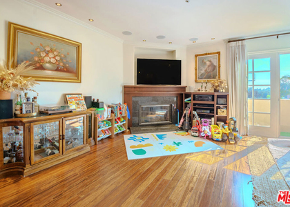 1278 S Camden Drive - Photo 1