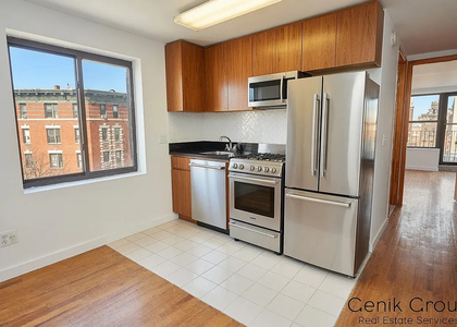 7th Avenue South - Photo 1