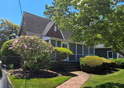 160 Glengariff Road - Photo 1