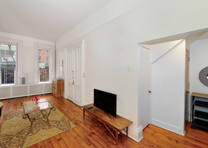 251 East 49th Street, New York - Photo 1