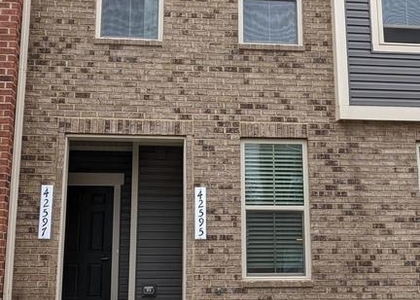 42595 Burbank Terrace - Photo 1