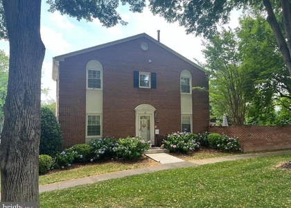4360 Greenberry Lane - Photo 1