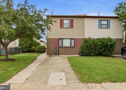 704 Keely Street - Photo 1
