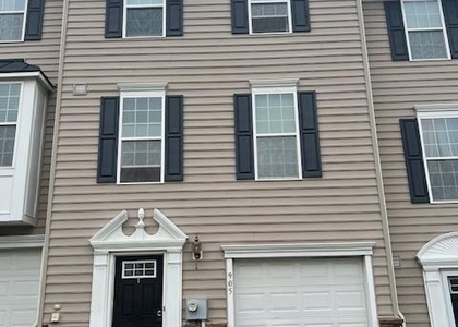 905 Susan Circle - Photo 1