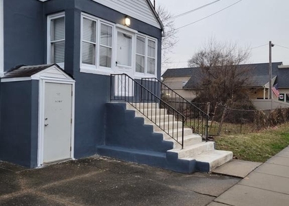 300 W Kings Highway - Photo 1
