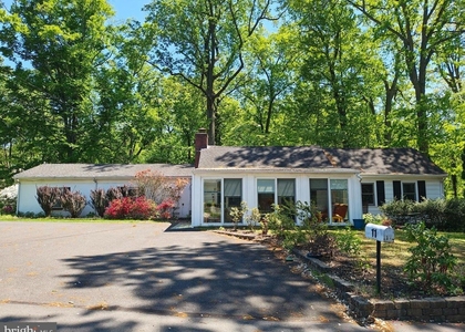 11 Sylvan Avenue - Photo 1