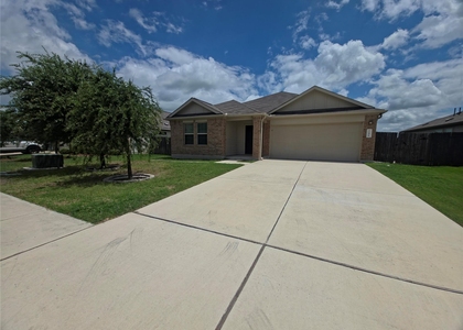 746 Carol Dr - Photo 1