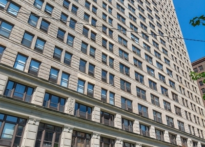 600 S Dearborn Street - Photo 1