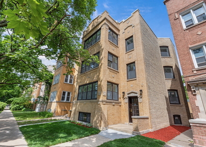 6423 N Washtenaw Avenue - Photo 1