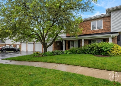629 Dana Court - Photo 1