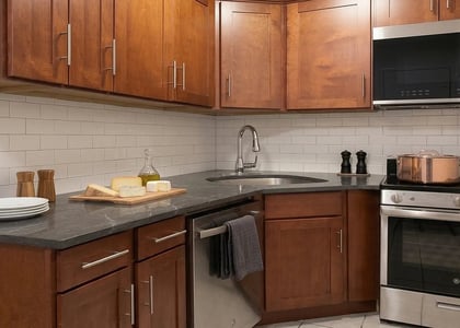 West 25th Street and 8th Avenu - Photo 1