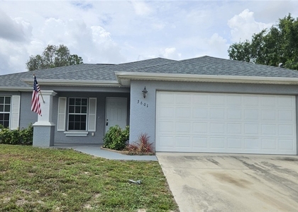 3601 57th Street W - Photo 1