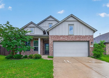 16108 Dockside Street - Photo 1