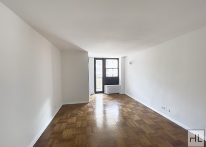 East 35 Street - Photo 1