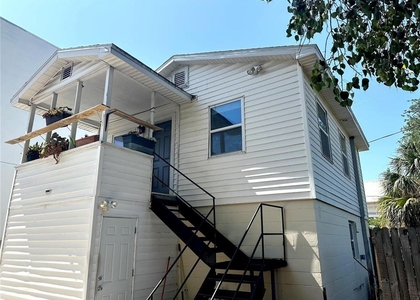 773 4th Avenue N - Photo 1