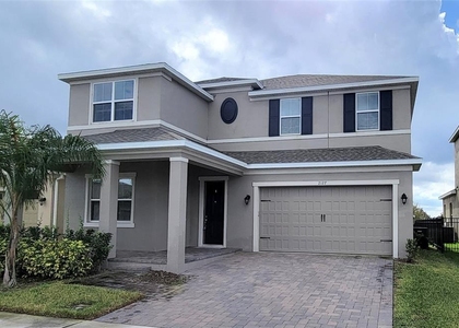 2127 Brillante Drive - Photo 1