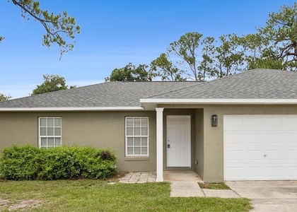 1105 N Rockingham Avenue - Photo 1