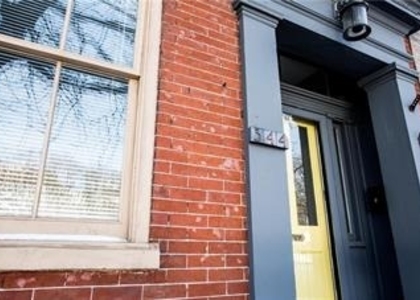 344 Bushkill Street - Photo 1