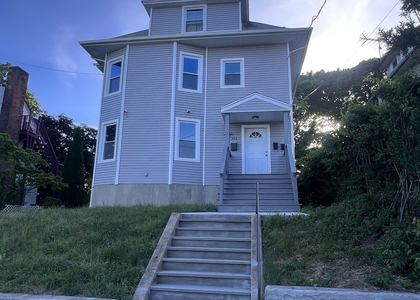 335 Ridgefield Avenue - Photo 1
