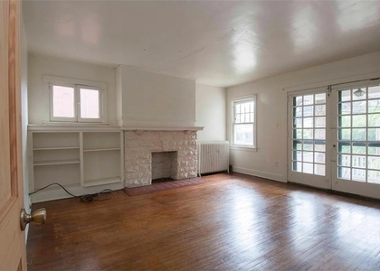 6539 Northumberland - Photo 1