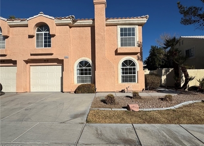 8464 Blue Island - Photo 1
