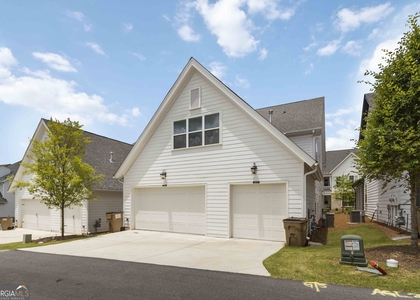 2000 Harvest Pond Circle - Photo 1