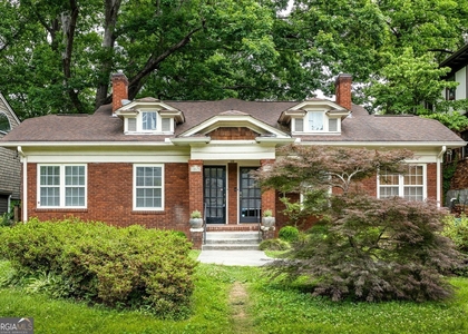 1047 Greencove Avenue Ne - Photo 1