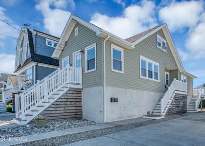 10 Pershing Avenue - Photo 1