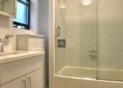 West 55 Street - Photo 1