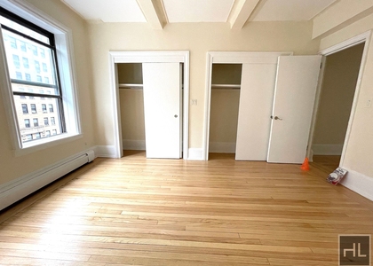 West 79 Street - Photo 1
