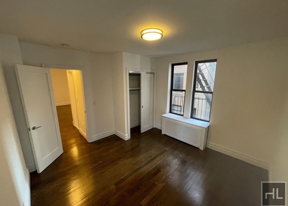 West 12 Street - Photo 1