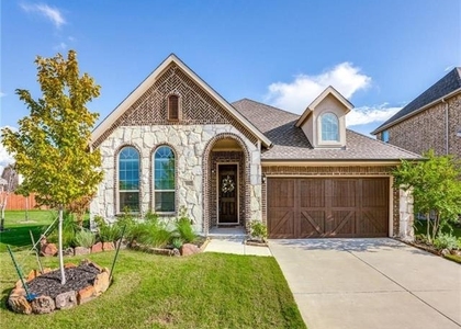 5517 Holloway Hill - Photo 1