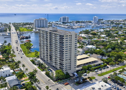 2500 E Las Olas Boulevard - Photo 1
