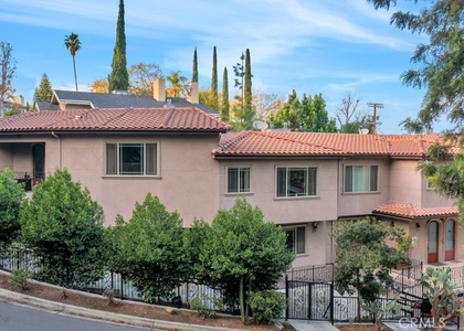 11145 Sunshine Terrace - Photo 1