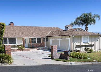 3633 Willowcrest Avenue - Photo 1