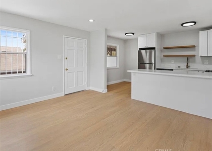1109 E 3rd - Photo 1