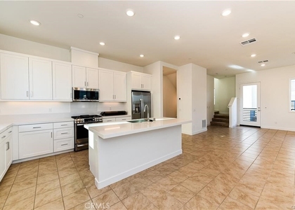 258 Sash - Photo 1