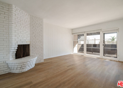 1147 Horn Avenue - Photo 1