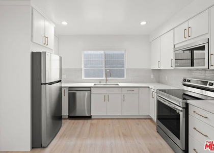 1201 Ohio Avenue - Photo 1