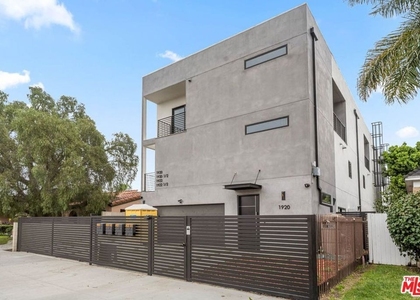1920 S Sherbourne Drive - Photo 1