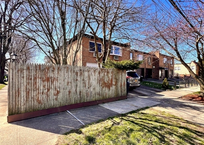 21618 39th Avenue - Photo 1