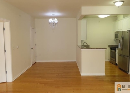 544 E Celebration Way - Photo 1
