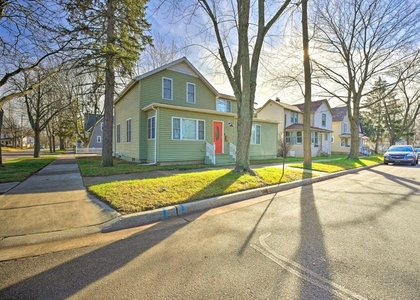 803 Court Street - Photo 1