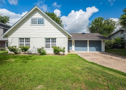 5504 Coventry Ln - Photo 1
