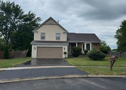 2404 Kenmore Court - Photo 1