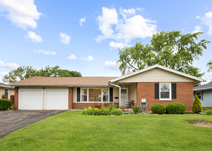 46 Avon Road - Photo 1