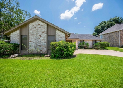 2903 Pepper Wood - Photo 1