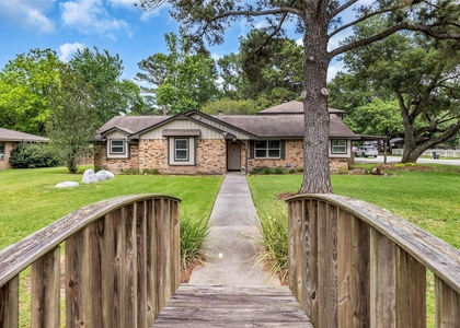 22502 Fields Lane - Photo 1