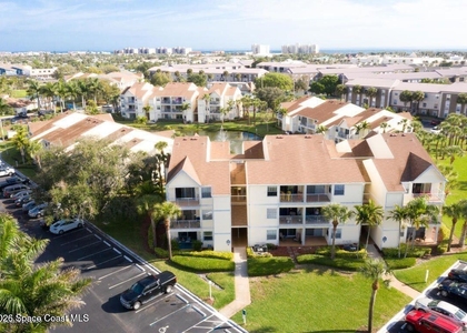 1801 Island Club Drive - Photo 1
