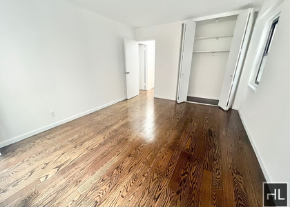 East 56 Street - Photo 1